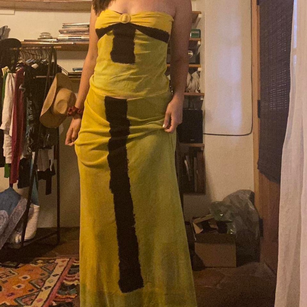 Vivienne tam set